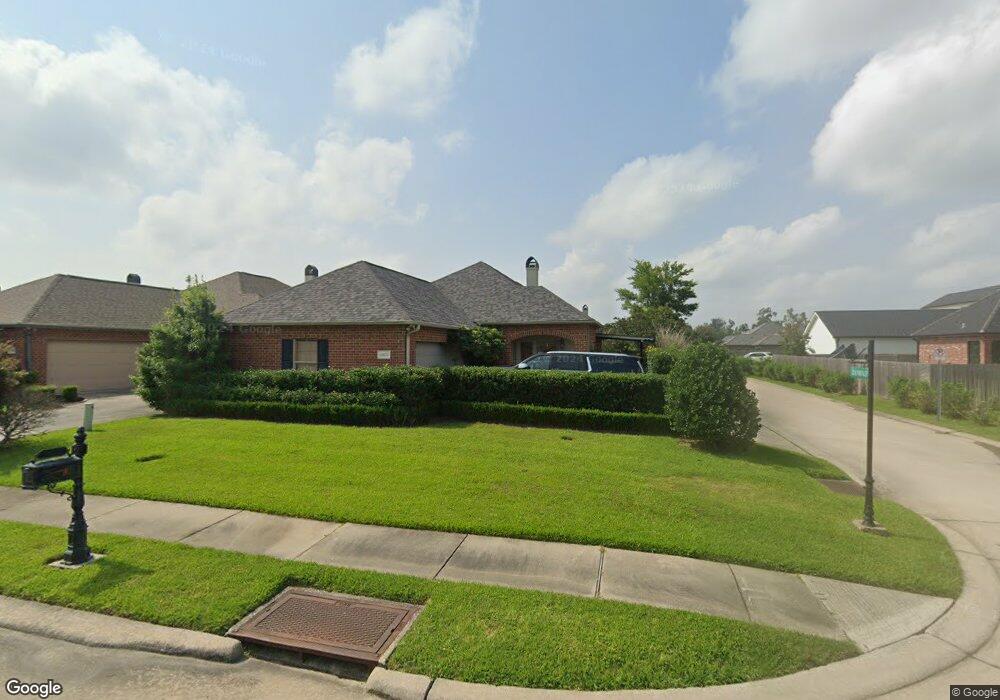 2829 N Locke Point Dr, Lake Charles, LA 70605 - photo 1