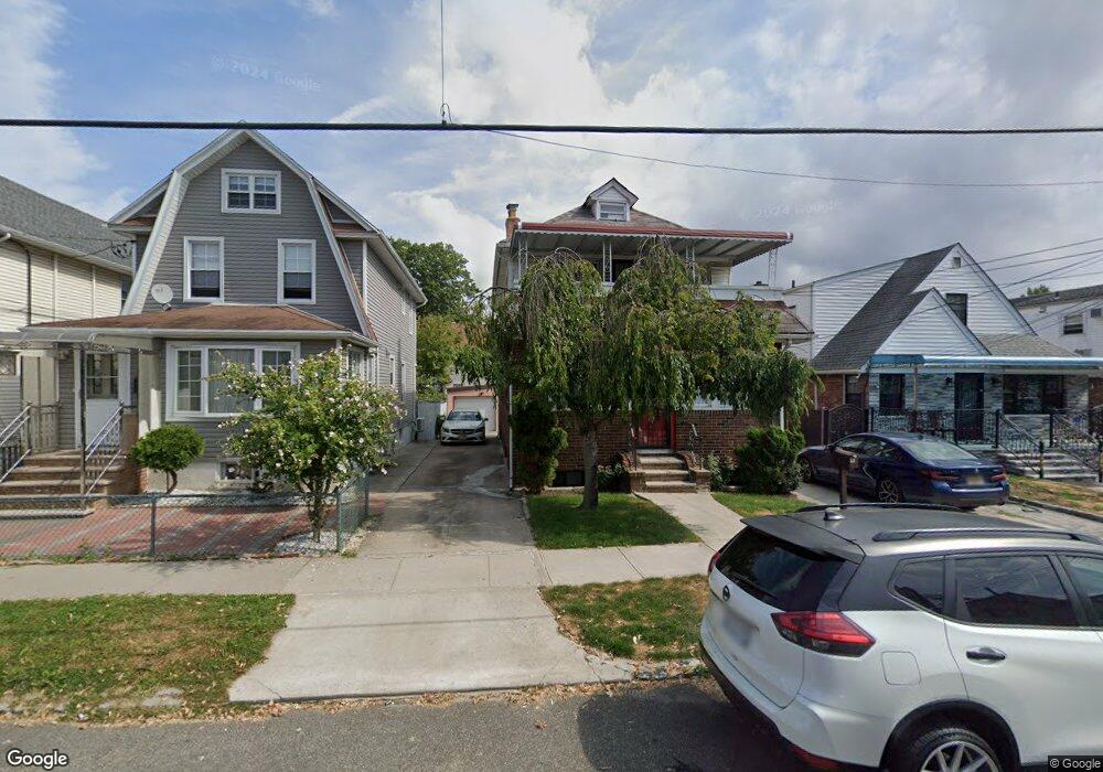 4323 166th St, Flushing, NY 11358 - photo 1