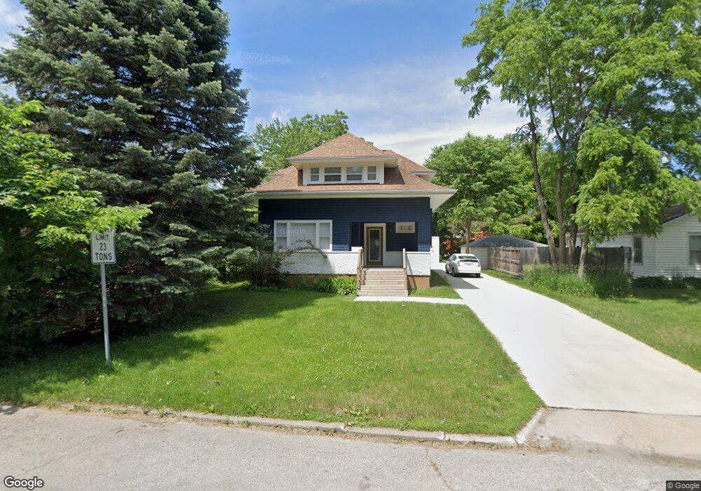 2009 Olive St, Cedar Falls, IA 50613 - photo 1