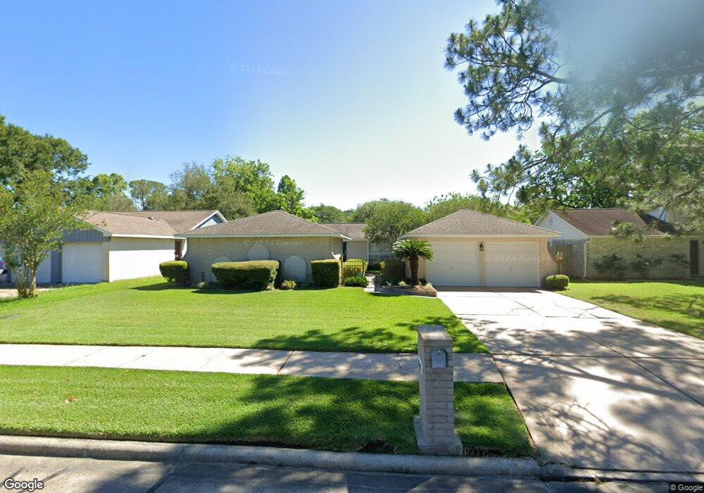 16211 Barcelona Dr, Friendswood, TX 77546 - photo 1