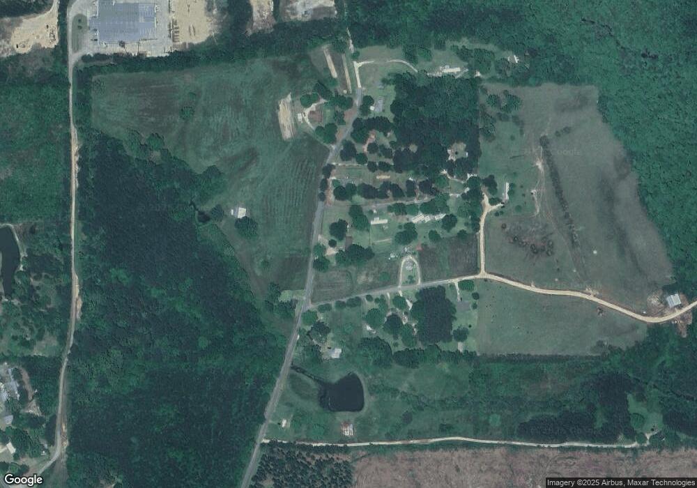 92 Charlie Ward Rd, Laurel, MS 39443 - photo 1