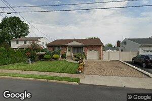 62 Elmont Place, Colonia, NJ 07067