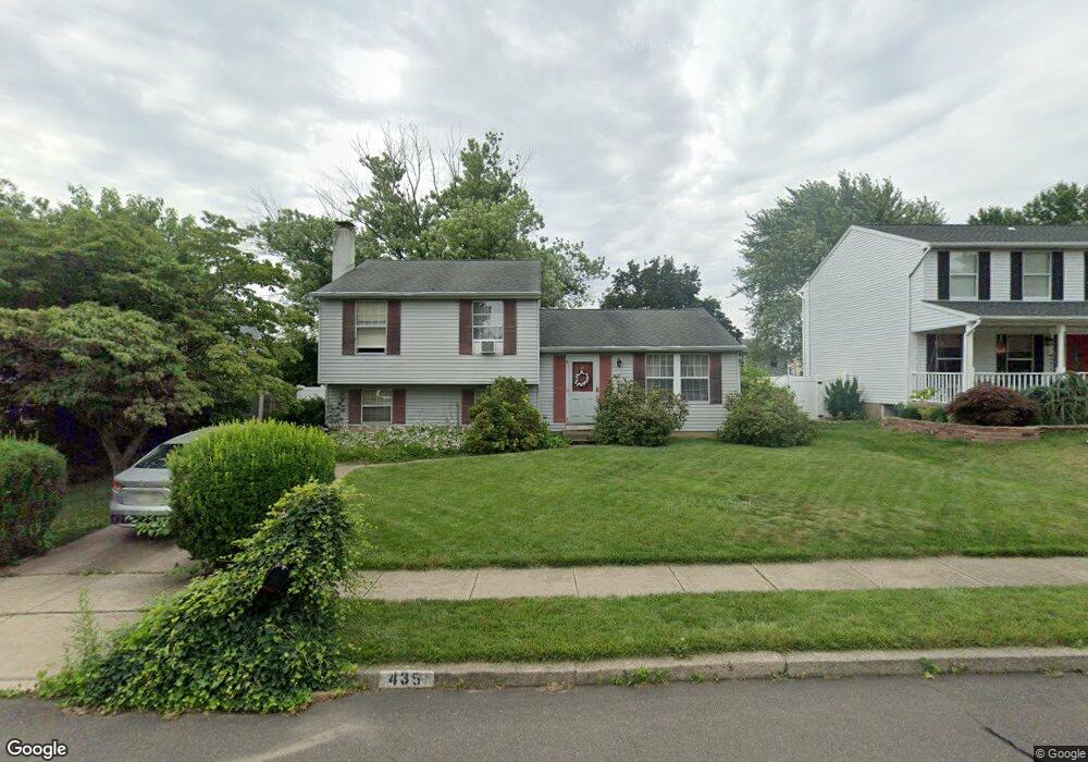 435 Musket Dr, Morrisville, PA 19067 - photo 1