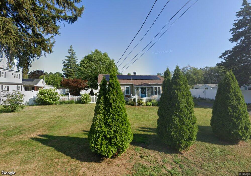 68 Laurel Rd, Windsor Locks, CT 06096 - photo 1