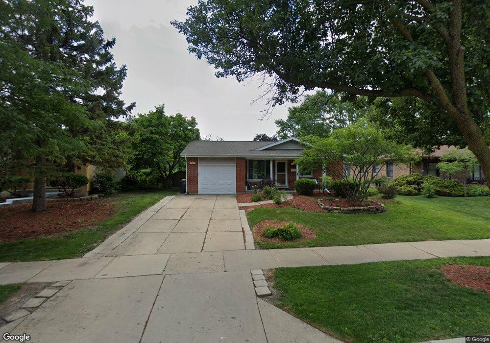 2209 Oak Ln, Rolling Meadows, IL 60008 - photo 1