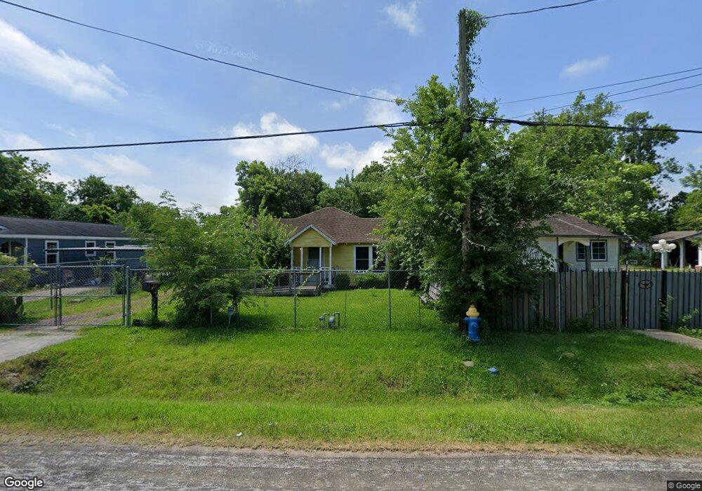 4030 King St, Houston, TX 77026 - photo 1