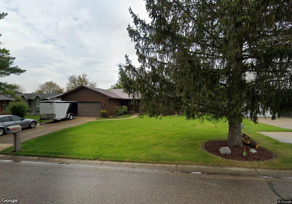 6152 King Arthur Dr, Swartz Creek, MI 48473 - photo 1