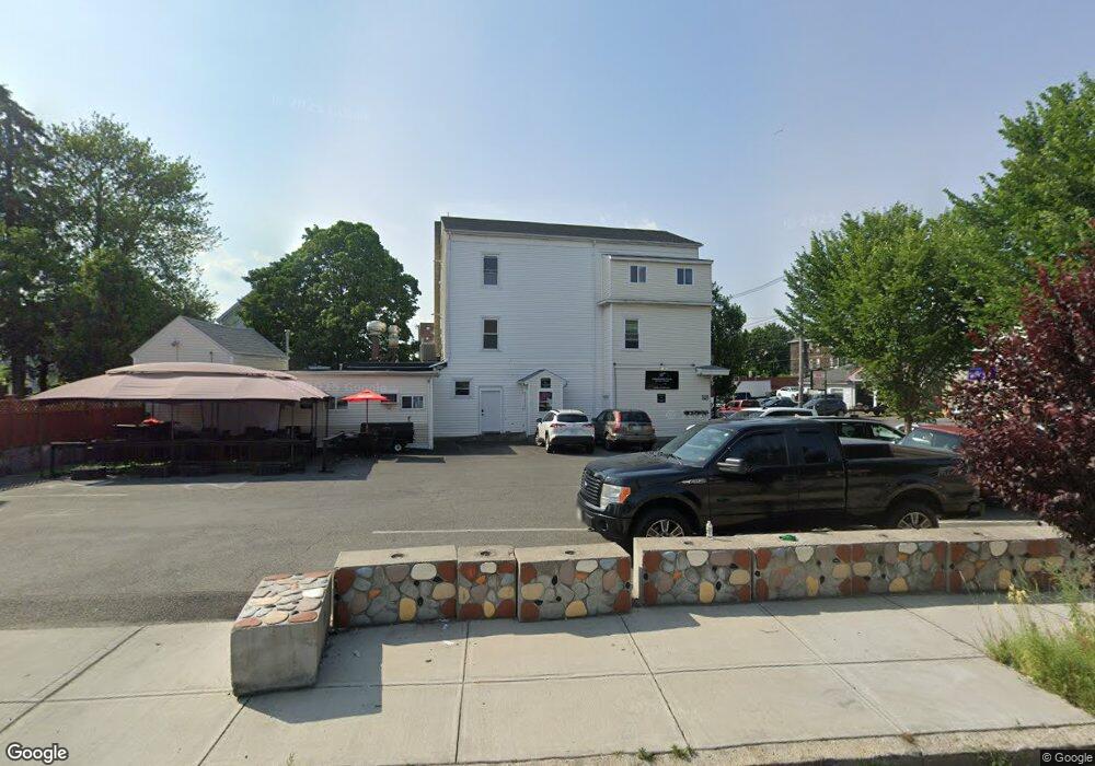 413 Central St unit 14-102, Central Falls, RI 02863 - photo 1