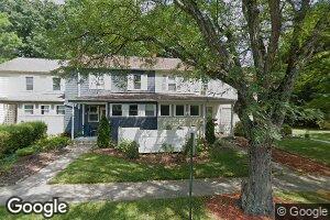 48 Flanders Ln, Cincinnati, OH 45218