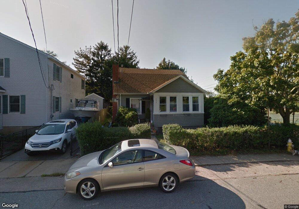 109 Carroll Ave, Newport, RI 02840 - photo 1