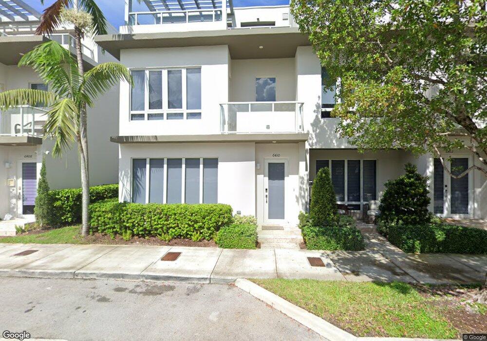 7042 NW 103rd Path, Doral, FL 33178 - photo 1