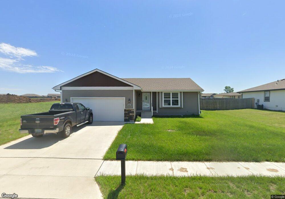 4316 SE Meadow Trail, Topeka, KS 66609 - photo 1