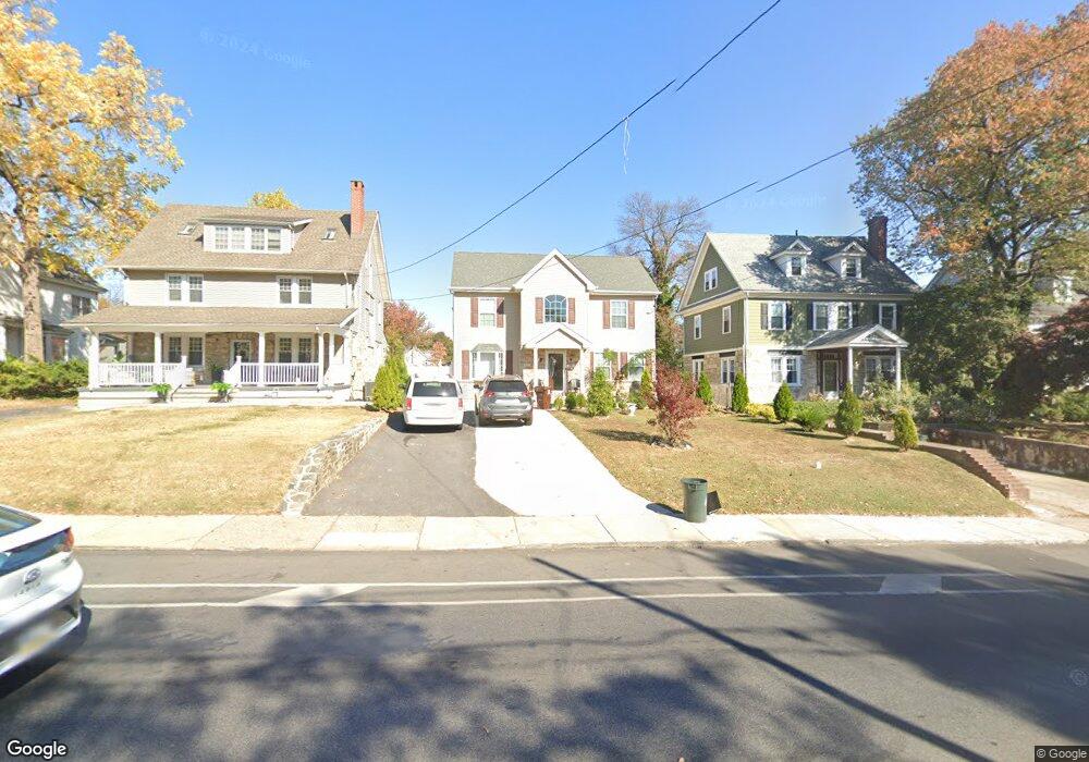 231 N Lansdowne Ave, Lansdowne, PA 19050 - photo 1