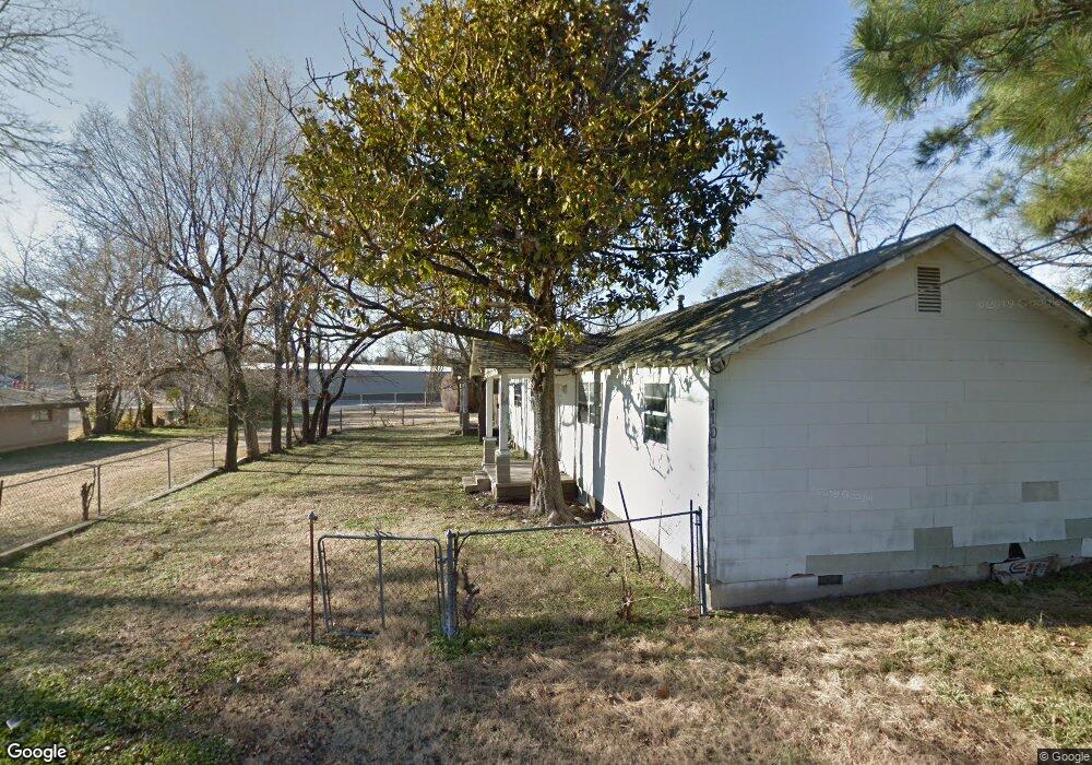 110 S Lee Ave, Tahlequah, OK 74464 - photo 1