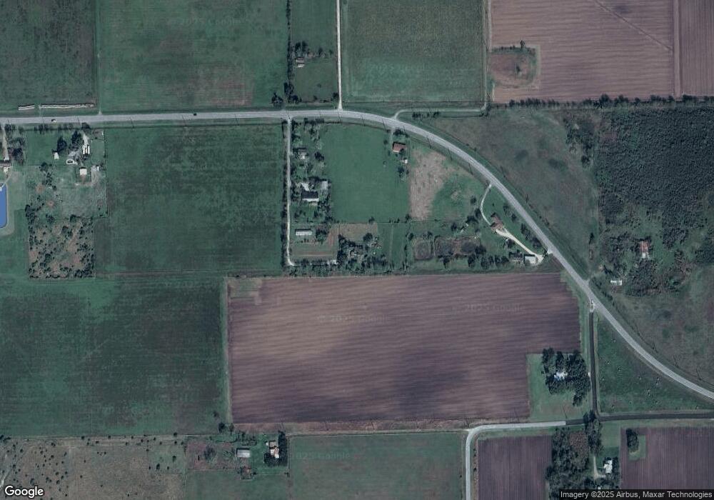 4845 Fm 1952 Rd, Wallis, TX 77485 - photo 1