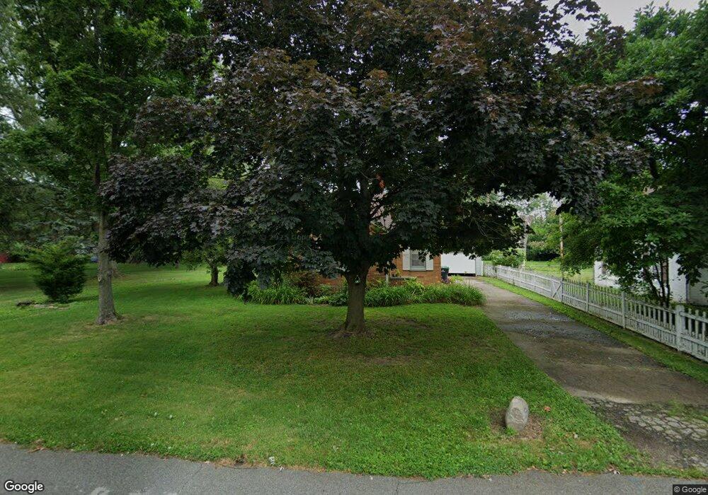 630 Parkway St, Whiteland, IN 46184 - photo 1