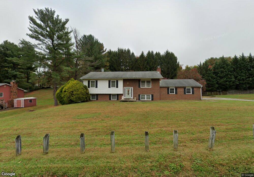 630 Lynn Way, Sykesville, MD 21784 - photo 1