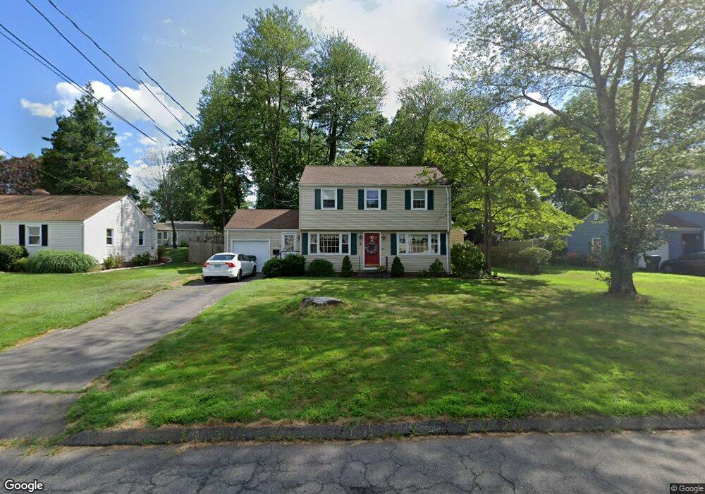 105 Mountain View Dr, Newington, CT 06111 - photo 1