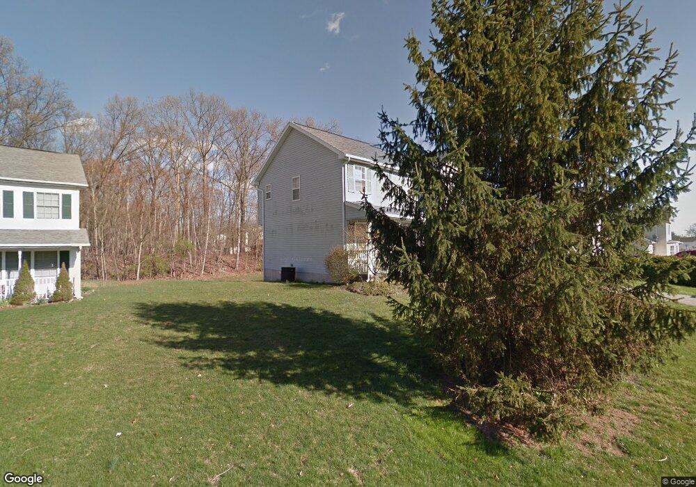 16 Waldorf Place, Poughkeepsie, NY 12601 - photo 1