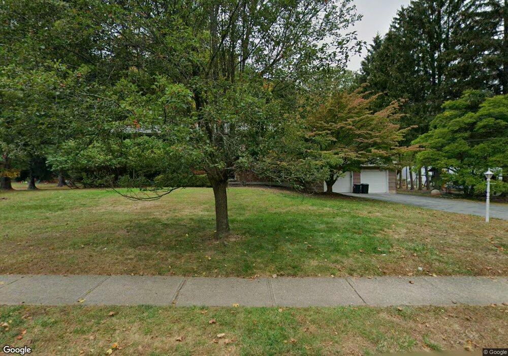 27 Pennington Way, Spring Valley, NY 10977 - photo 1