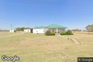 523 E Main St, Willow, OK 73673