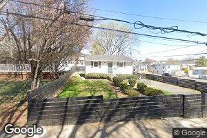 5205 19th St N, Arlington, VA 22207