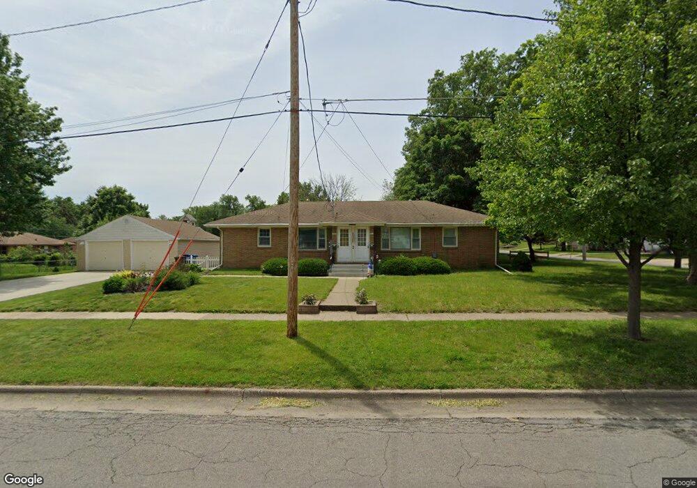 305 E Shawnee Ave, Des Moines, IA 50313 - photo 1