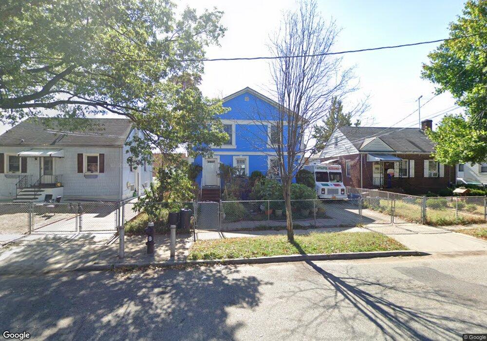 458 Netherland Ave, Staten Island, NY 10303 - photo 1