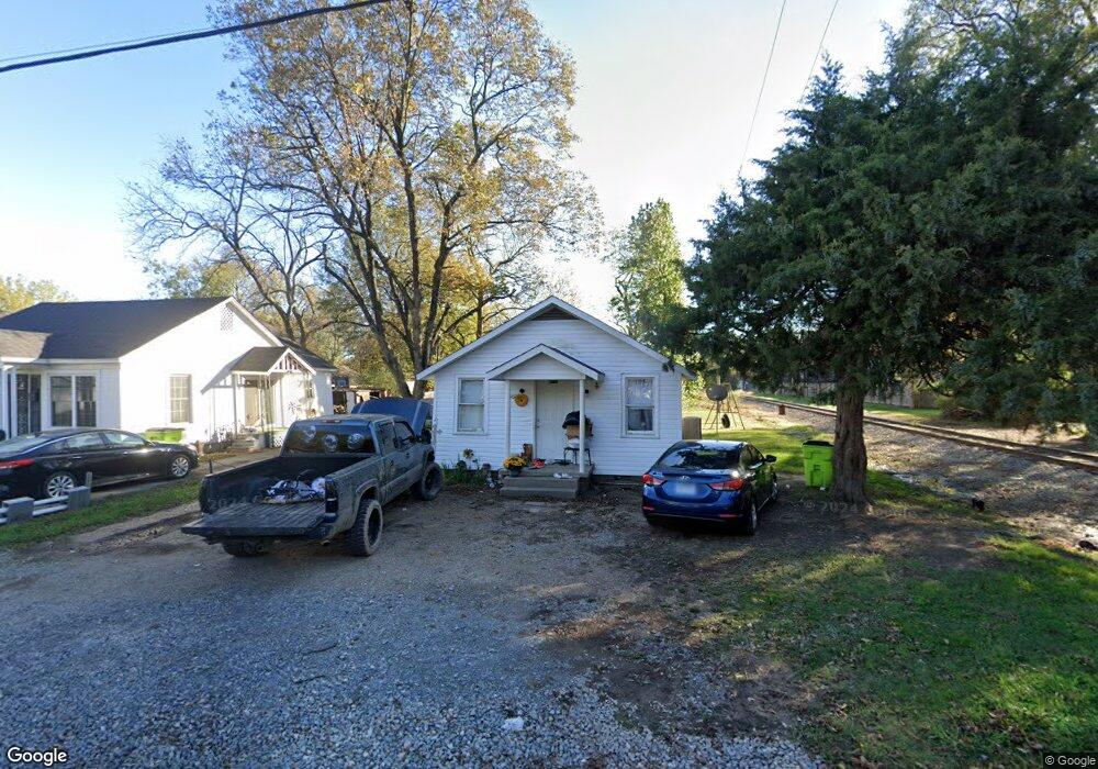 502 E 10th St, Stuttgart, AR 72160 - photo 1