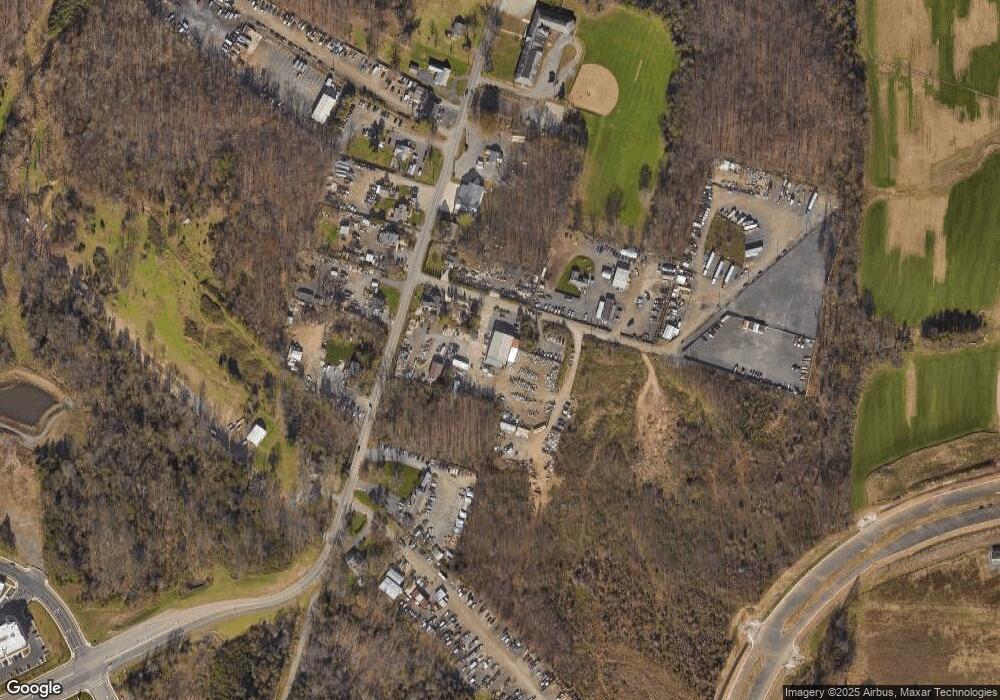 42351 Azalea Ln, Sterling, VA 20166 - photo 1