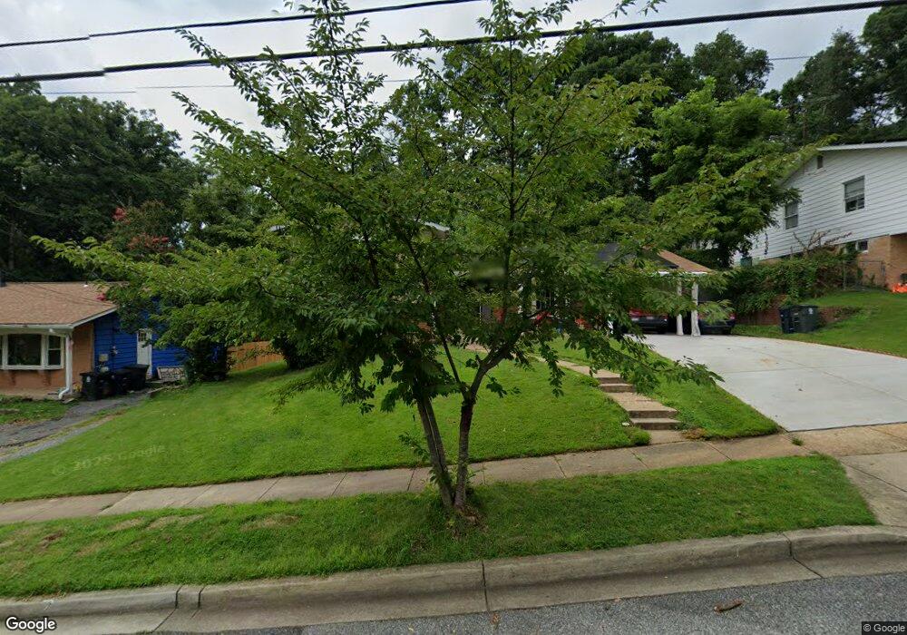 6916 Nashville Rd, Lanham, MD 20706 - photo 1