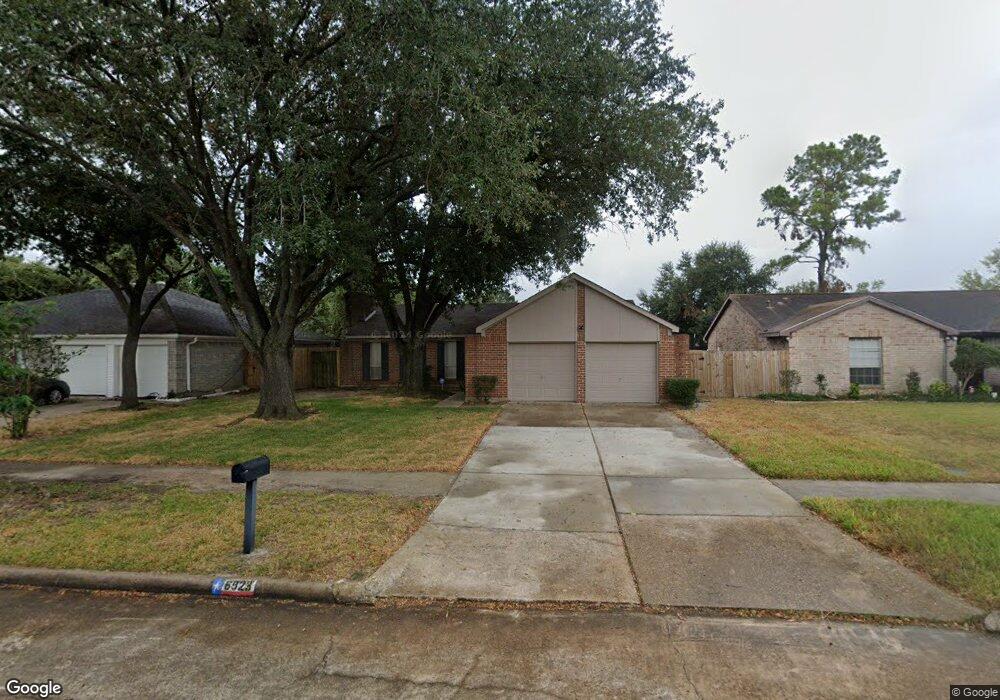 6923 Northleaf Dr, Houston, TX 77086 - photo 1