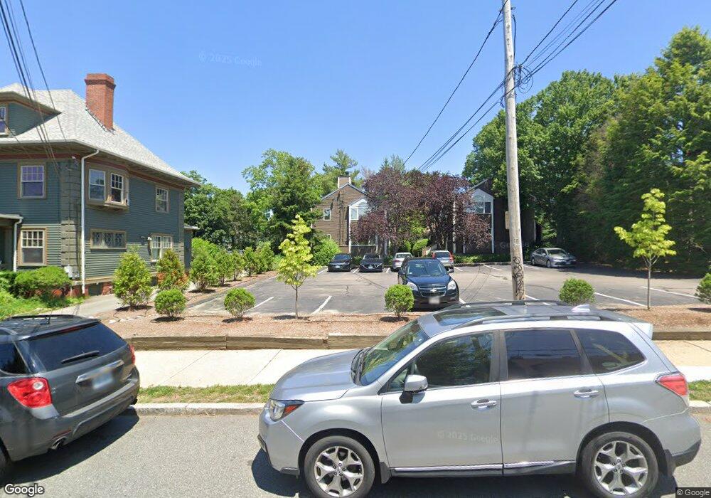 146 Cypress St unit 4, Providence, RI 02906 - photo 1