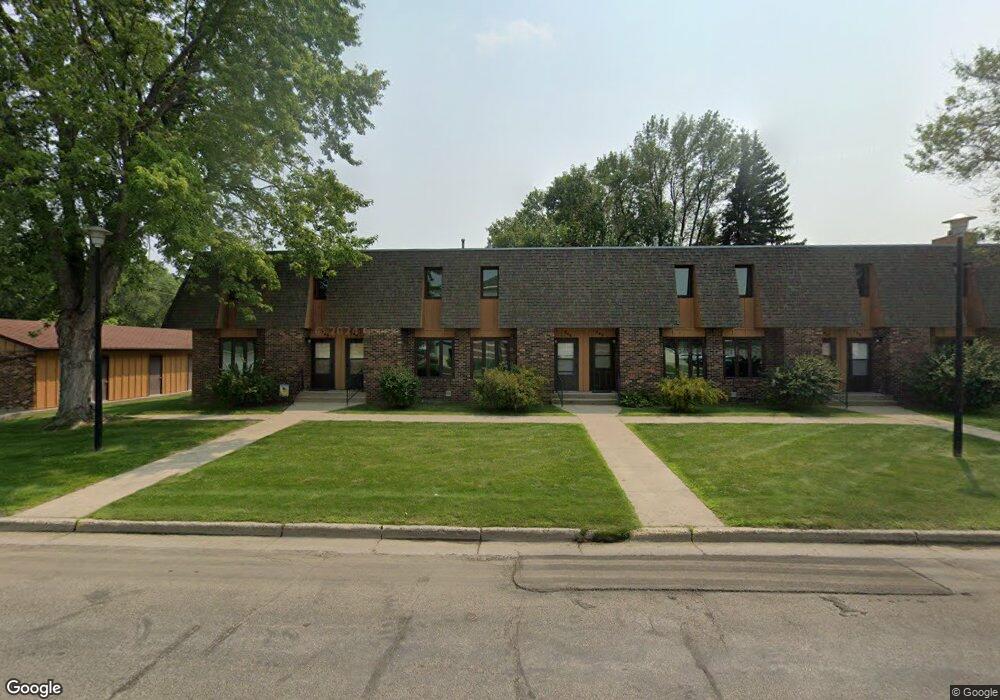 742 10th St NE, Jamestown, ND 58401 - photo 1