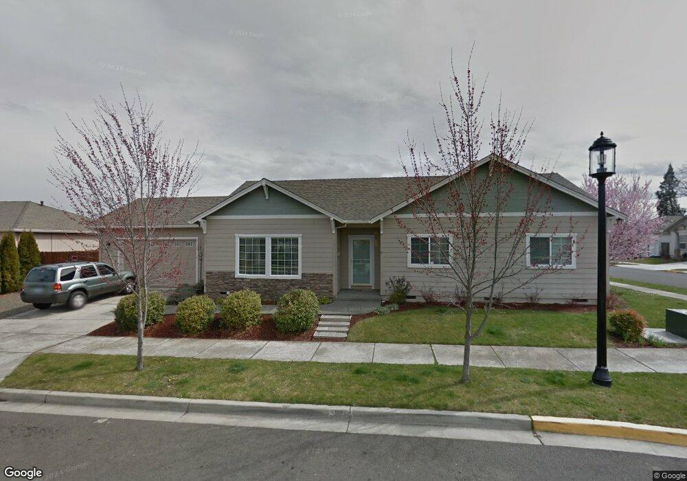 873 Ivern Dr, Central Point, OR 97502 - photo 1