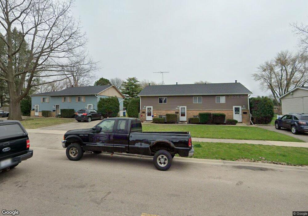 1738 Plum St unit 1742, Aurora, IL 60506 - photo 1