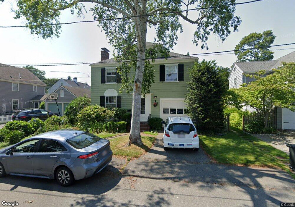 4 Rock Cliff Rd, Marblehead, MA 01945 - photo 1