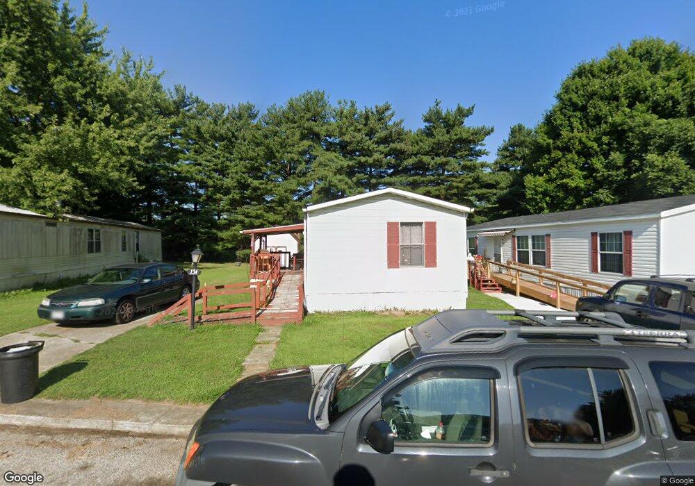 134 Villa Dr, Circleville, OH 43113 - photo 1