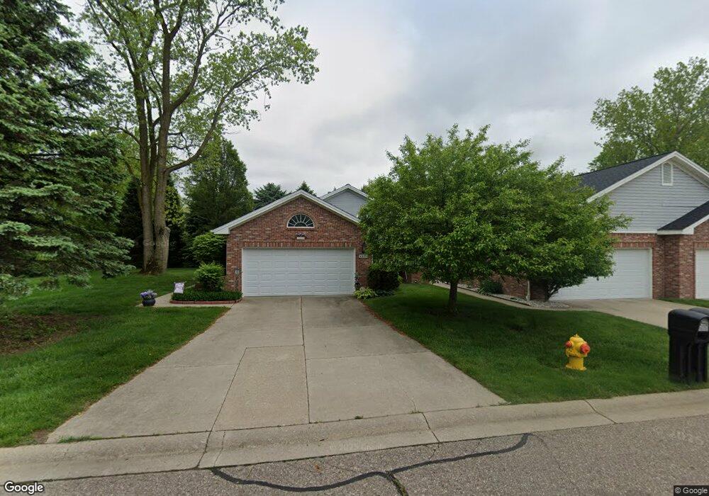 6339 Squire Lake Dr, Flushing, MI 48433 - photo 1