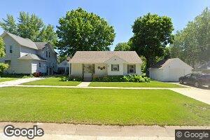107 W Harrison St, Holstein, IA 51025