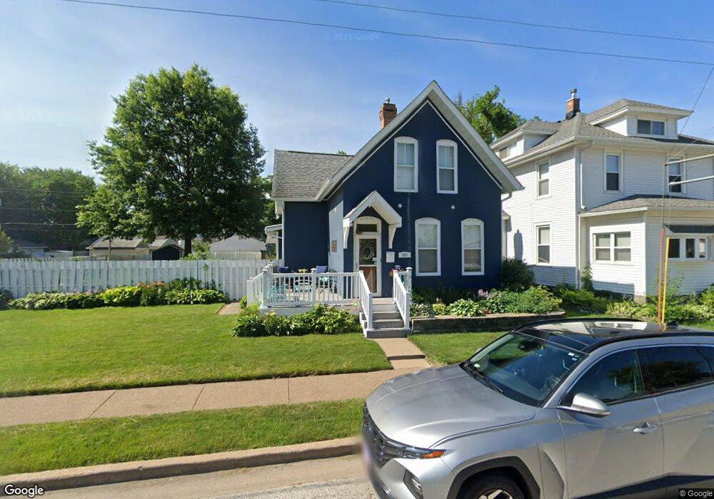 1543 W 17th St, Davenport, IA 52804 - photo 1