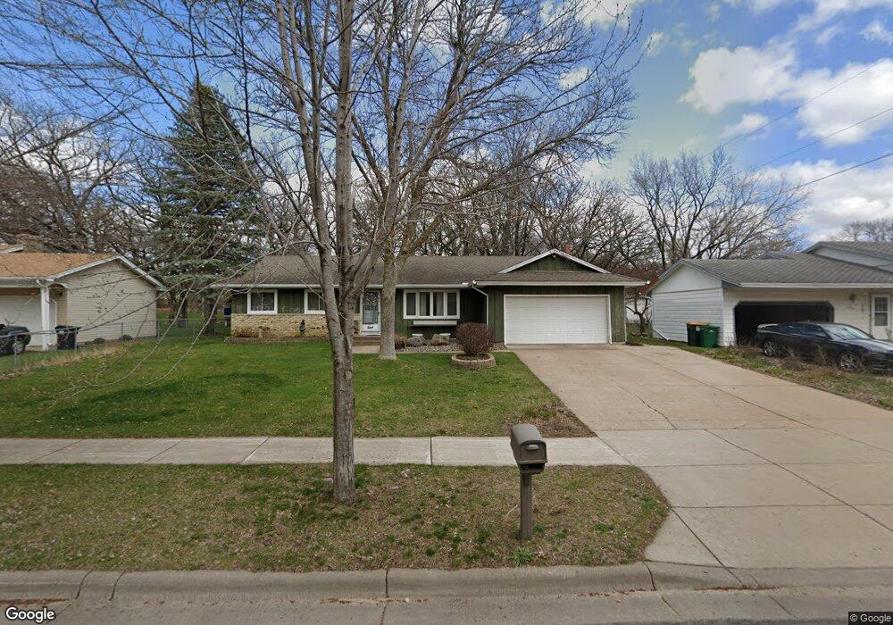 10709 Wren St NW, Coon Rapids, MN 55433 - photo 1