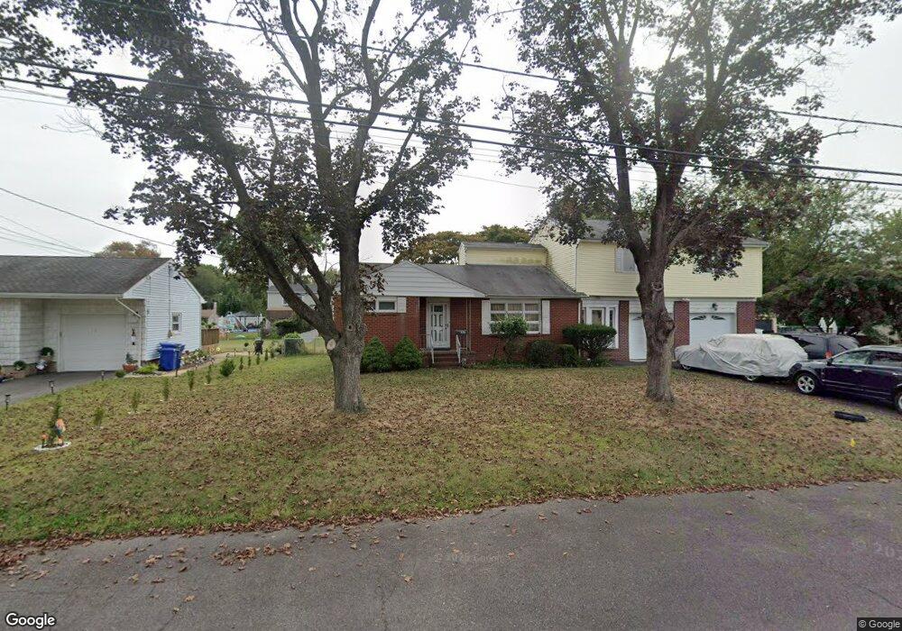 638 Lorraine Ave, Middlesex, NJ 08846 - photo 1