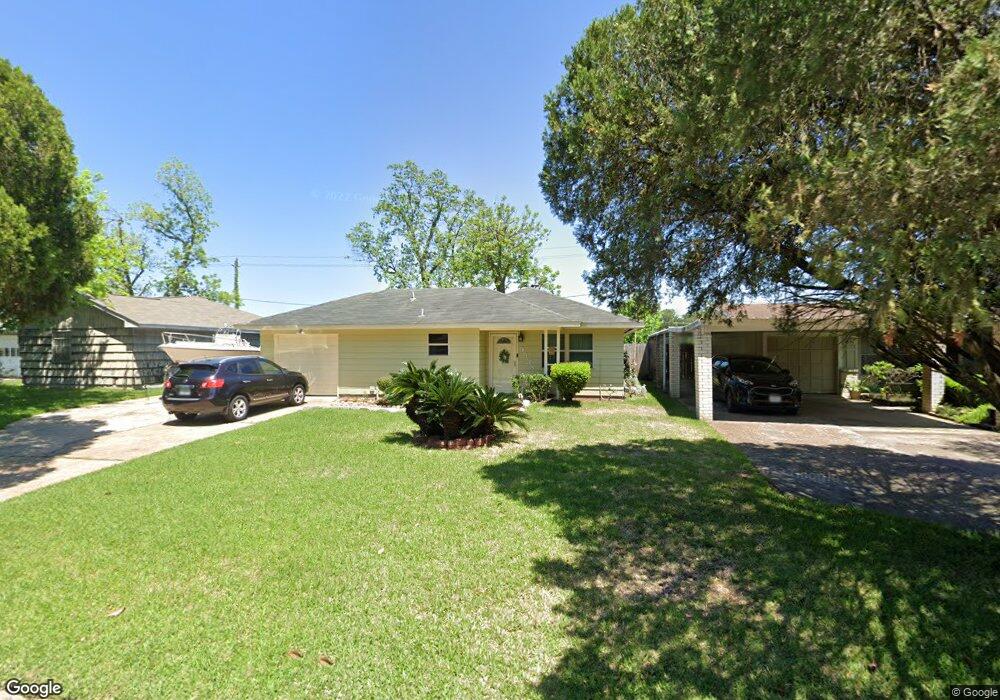 9938 Woodwick St, Houston, TX 77016 - photo 1