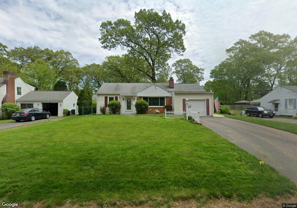 64 Greenleaf Ave, West Springfield, MA 01089 - photo 1