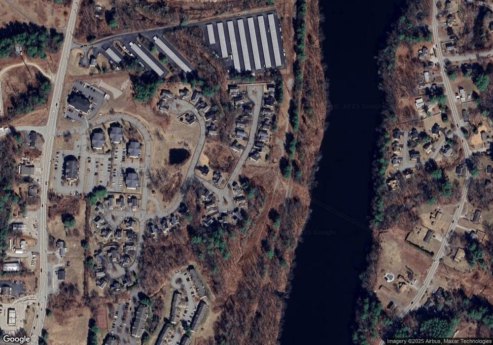 133 Middlesex Rd, Merrimack, NH 03054 - photo 1