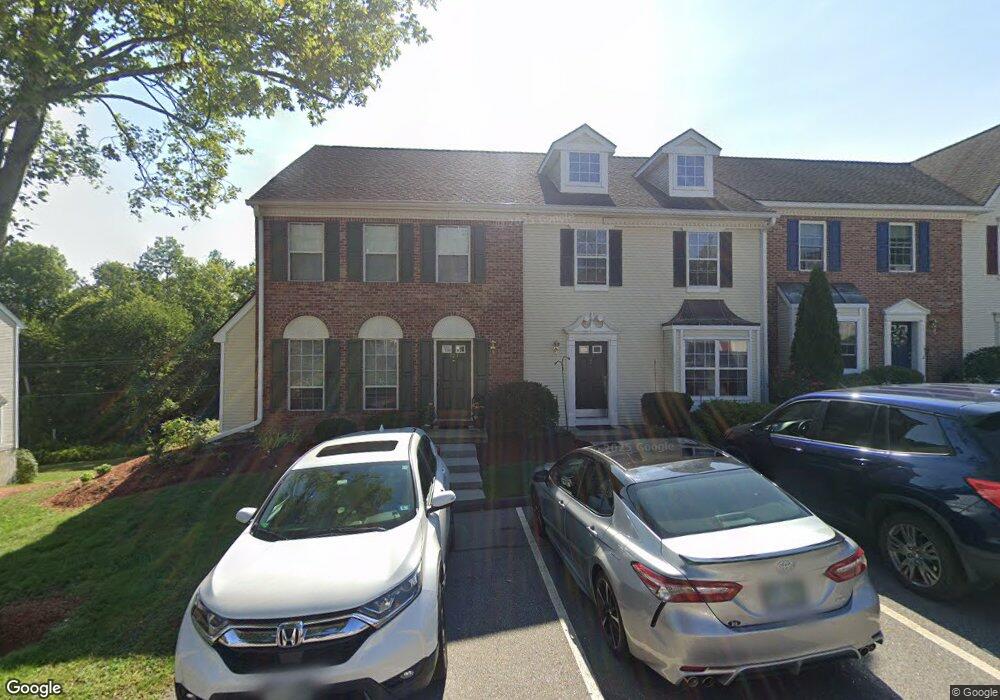 123 Middlesex Rd, Merrimack, NH 03054 - photo 1