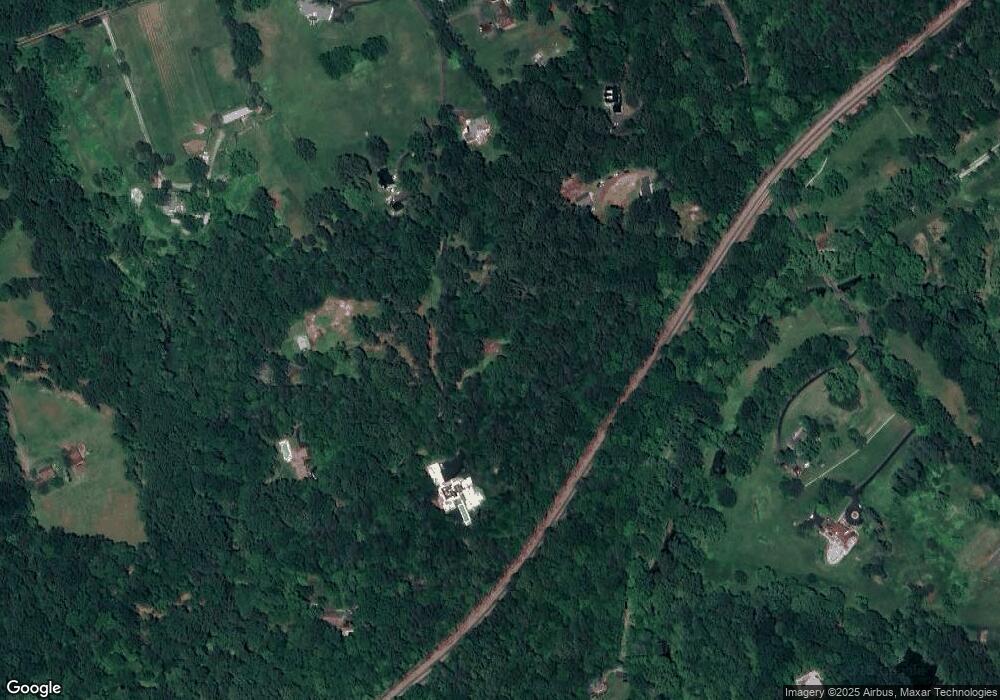 6607 Ladyslipper Ln, Clifton, VA 20124 - photo 1