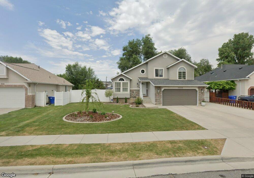7302 S Shady Woods Cir, Midvale, UT 84047 - photo 1