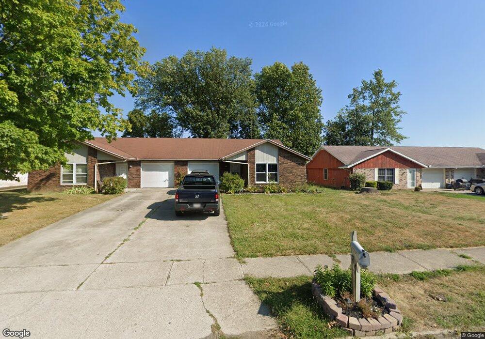 1504 Richlieu Dr, Lima, OH 45805 - photo 1